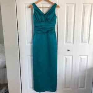 David's Bridal Teal V-Neck Sleeveless Satin Bridesmaid Dress Style #81047